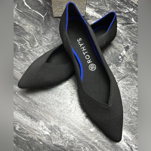 Brand New 🖤 Rothy’s The Point Classic Black Solid - Size 9.5 - Picture 4 of 13
